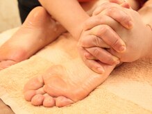 青空リラクゼーション 大阪駅前第一ビル店/足裏のハリにも効く!!