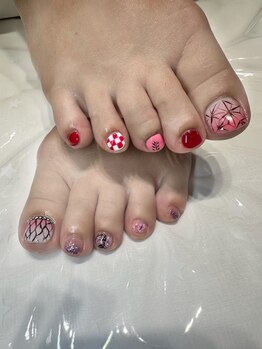 グローネイルズ(Glow Nails)/