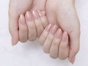 チェスナッツルーム(Chestnuts room)の写真/目に入る度に嬉しくなるような指先へ…フィルイン対応で自爪にも優しく繰り返しネイルをされる方にも◎