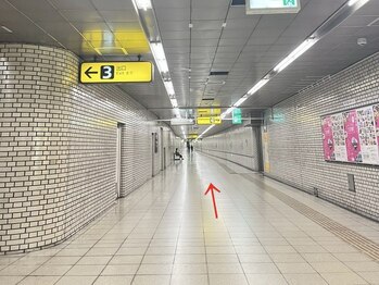 プラチナムドール 福岡大名店(PLATINUMDOLL)/直進します。