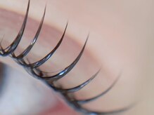 アイリーン(Eyeleen)