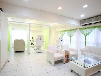 ボヌール(Bonheur)/店内