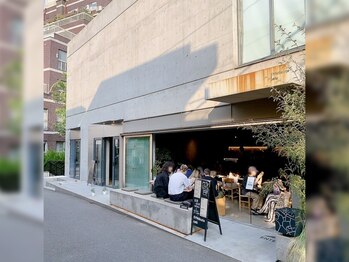 ブルーアイズ 原宿店(BLUE EYES)/道案内4