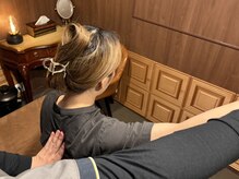 整体院 リアン(Lien)の雰囲気（姿勢や身体の状態を確認しながら、丁寧に整えていきます。）