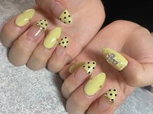 カシュカシュ(Cache Cache)/イエロー×ドットフレンチ