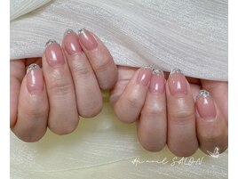 きらきらガラスフレンチネイル