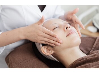 ヴェリテ(Verite)の写真/「ほうれい線に」悩むあなたへ。寝るだけ若見え&フェイスライン引締まった小顔で自信◎