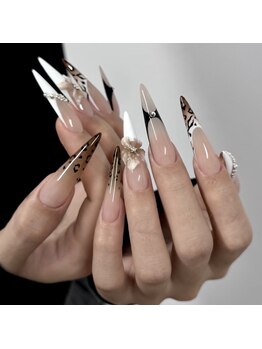 ウェーブネイルサロン'('Wave Nail salon)の写真/ストーン・パーツ付け放題│持ち込みデザイン・手書きアート対応◎《美フォルム・フィルイン・長さだし》