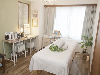 エンジェルエッグ/◆エステルーム