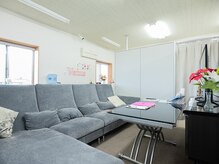 ヴィーナス(Venus)/店内グレーで落ち着きのある空間