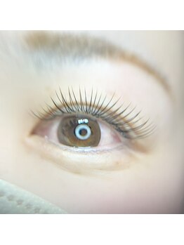 アロンジー(Allonsy)/エクステを付けてパーマをかける