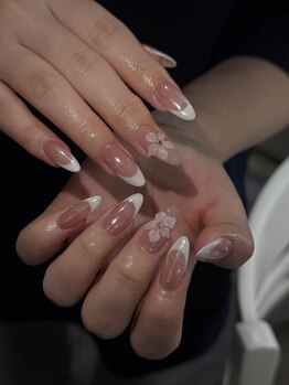 リンネイル 新大久保店(Rin Nail)/長さ出し 付け放題 持ち込み