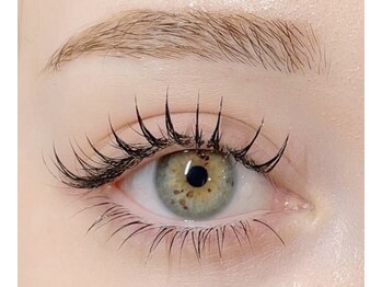 エトラ 渋谷(etora)の写真/【濃さ・モチ・デザイン重視の方にお勧め】人気のバインドロック(Wフラット)で圧倒的な存在感のお目元に☆