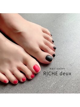 リッシュ ドゥ(RICHE deux)/肌に映えるマットカラー