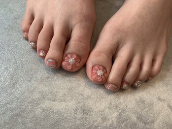 エンジェリック カラーズ(Angelic colors)/ぷっくりフラワーフットネイル