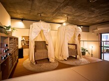 オクタボー 南青山店(OCTAVO)/ペアでの来店も人気