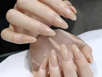 シーナリーネイル(SCENERYNAIL)の写真/長さ出しは指全体をすらっと、洗練されたキレイな印象に変えてくれます♪