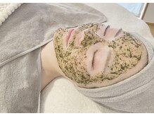 ラジェム(LA GEMME)の雰囲気(どんなお肌悩みにも対応できる小松最多の豊富なマシンとメニュー)