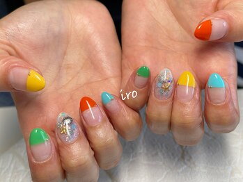 イロ ネイルサロン(iro)/カラフルフレンチ×シェルネイル