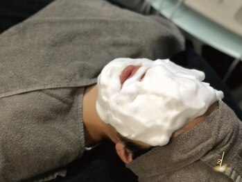 ルース(LUZ)/毛穴ケアに欠かせないクレイ泡