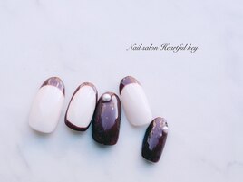 フレンチネイル¥9000