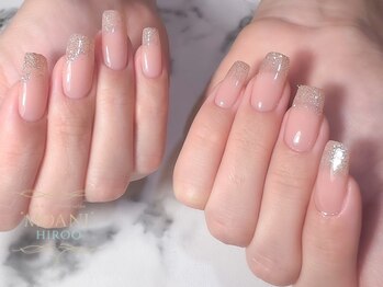 ラメグラデーションネイル