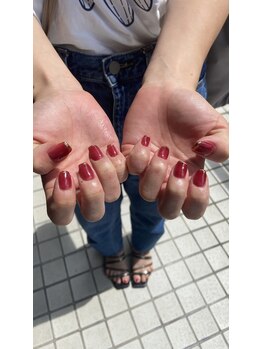 Mネイルアンドカフェ シェレステ/葡萄カラー
