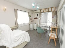 ネイルサロンアンドスクール ペルシャ(Persia)の雰囲気(清潔な店内でお待ちしています。)