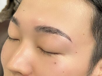 エムズアイブロウ 大和西大寺(M’sアイブロウ)/メンズハリウッドブロウリフト