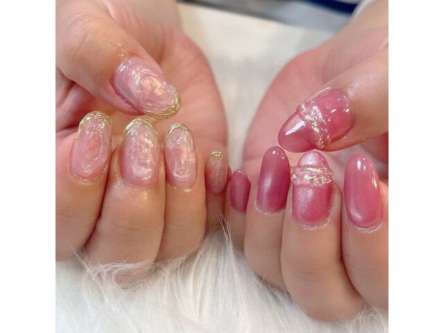 NAIL ROOM RE