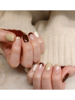 エイミー(Amy)/デザインフレンチ ¥6,300~