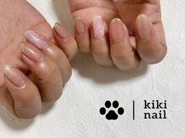 ピンクネイル/キラキラネイル