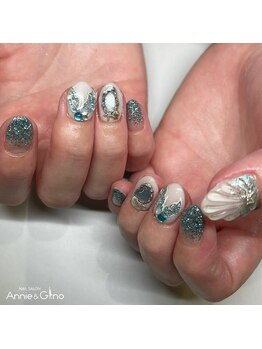 キュアバイアニーアンドジーノ(Qa by Annie&Gino)/貝殻ネイル