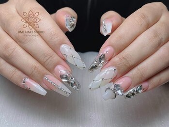 ウメネイルスタジオ(UME NAIL STUDIO)/* 長 さだしやり放題×つけ放題