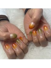 トゥインクルムーン(Twinkle Moon)/グラデーションネイル