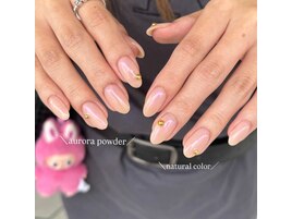 ナチュラルオーロラネイル