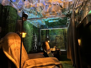 ニドネ(nidone)/木漏れ日のような癒し空間