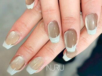 ヌル ネイル 堀江(NURU NAIL HORIE)/マグネット×ホワイトフレンチ