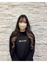 ネイルソファ 生駒(nail sofa) 田中 百合加