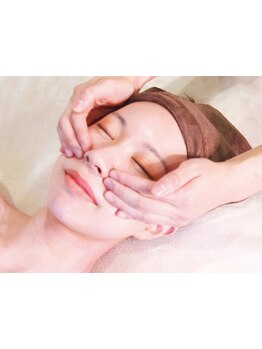 ホウレイ線・たるみ改善！予防ケア