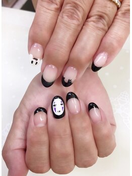 ネイルサロン ティアラリュクス 市川北口店(Tiara Luxe)/かおなしおばけネイル