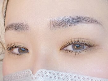 ヤコ(yako)の写真/【ヘアメイク歴10年×韓国アイリスト歴7年】延べ数千人施術してきたプロの骨格似合わせアイブロウ＊眉毛wax