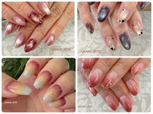 ネイルアンドアイラッシュ グランジュテ(GRANDJETE)の雰囲気（スキンカラーやマグネット500色以上♪爪に傷付ないベース変更OK!）