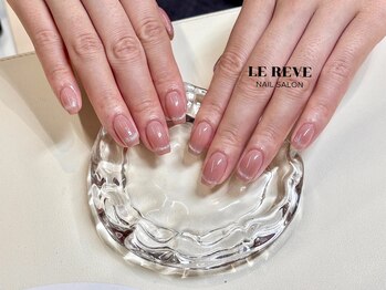 ルレーブ(LE REVE)/チークマグネットフレンチネイル