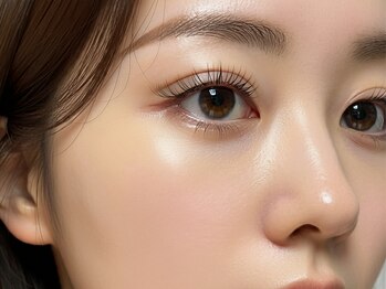 スパイス 心斎橋店(Spice)の写真/[フラットラッシュ/Wフラットラッシュ/バインドロック/ボリュームラッシュ]豊富な毛質&カ-ルに豊富な施術♪