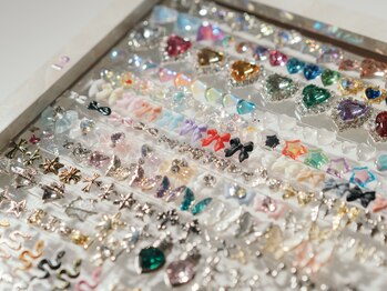 リラボ 岩倉店(Re.LABO)/地域トップレベルのネイルパーツ