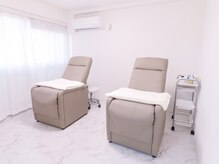 チルザルト サロン/内観