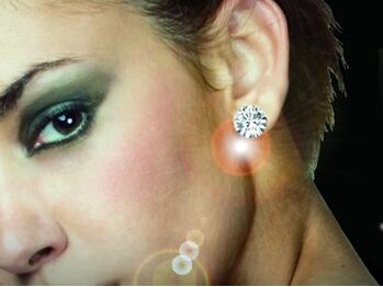 エンジェル ロック(Angel rock)/話題の耳つぼジュエリー