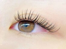 【マツエク】プラスアイ人気No.1まつ毛エクステ「フラットラッシュ」♪軽量で柔らかく着け心地も抜群です。