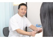 東明館 漢方Medicine経絡整体の雰囲気（丁寧な問診と施術です。）